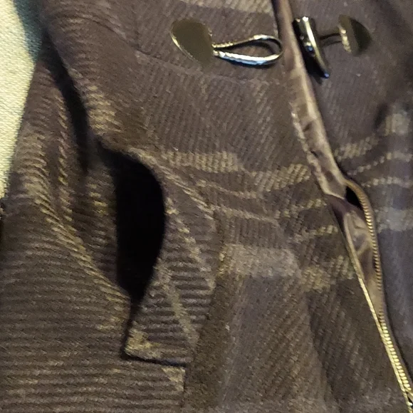 Guess Coat - Picture 6 of 12